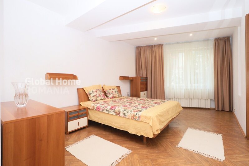 Sat Francez, Aron Cotrus, apartament 3 camere 101 mp, 2005, Parc Herastrau.