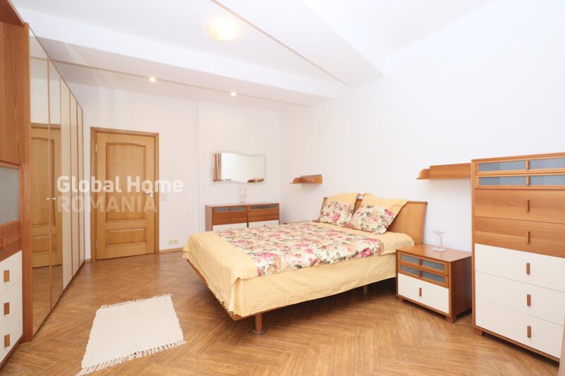 Sat Francez, Aron Cotrus, apartament 3 camere 101 mp, 2005, Parc Herastrau.